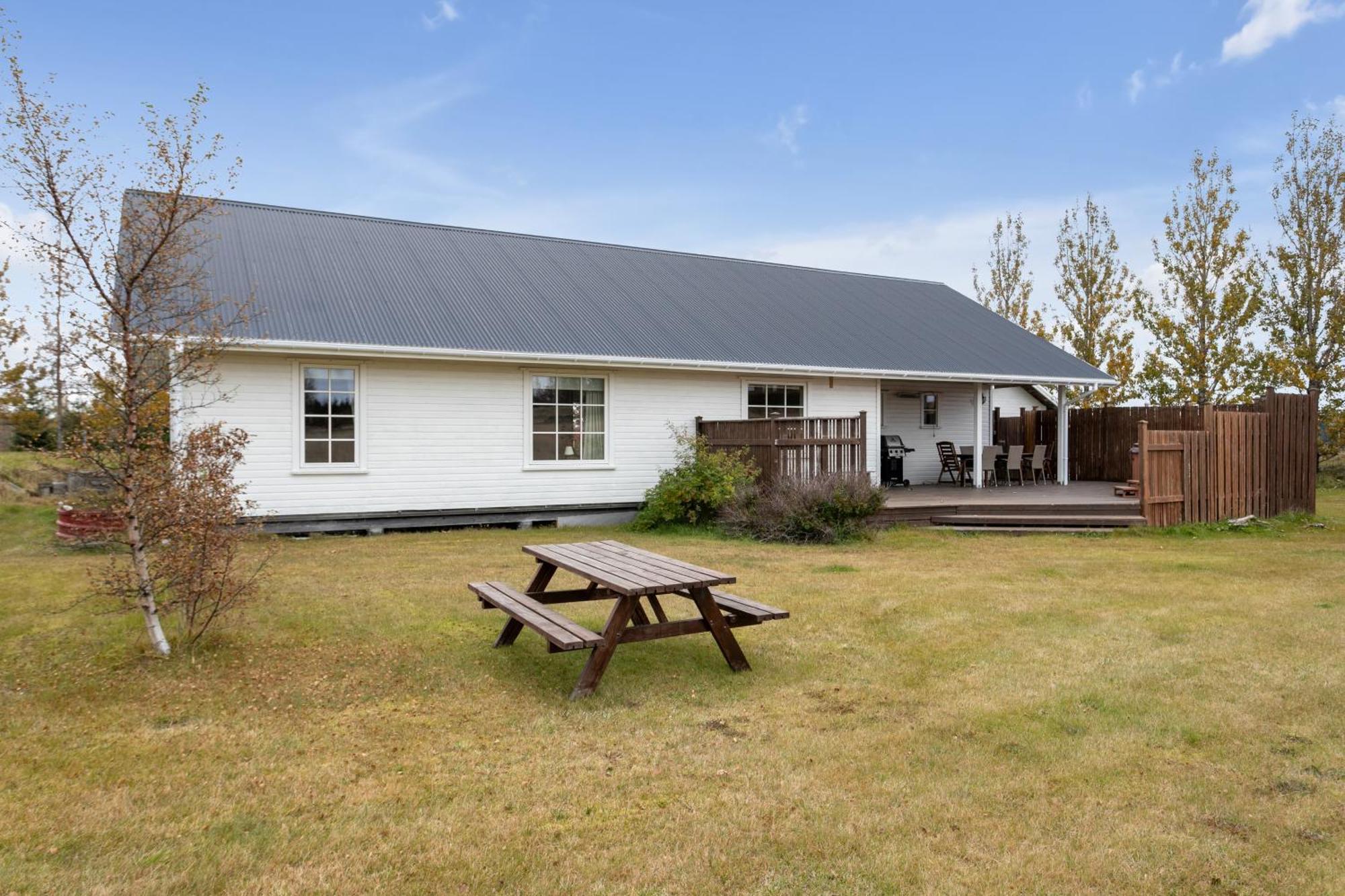 Charming Villa With A Hot Tub, By The Golden Circle Reykholt  Exterior foto